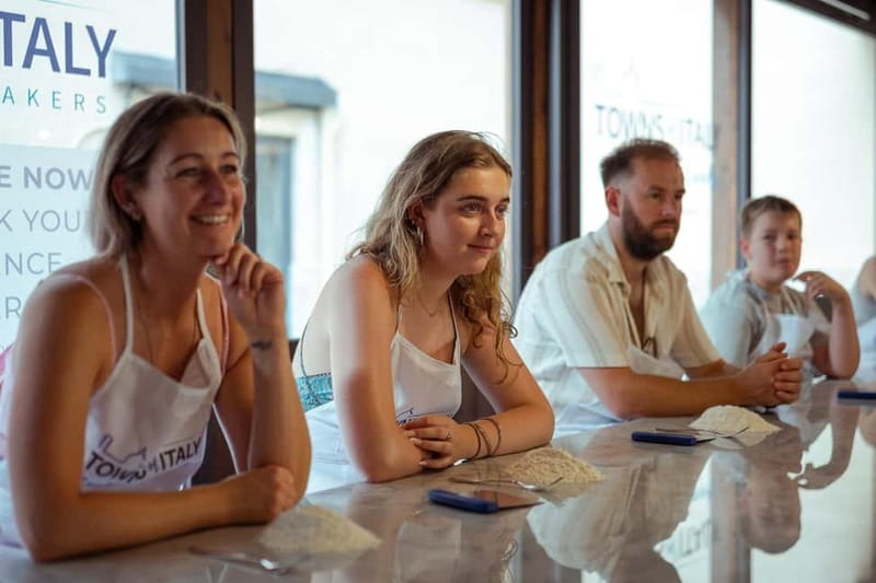 Palermo: Pasta and Gelato Making Class with Dinner and Wine - The five-hour Capo Market upgrade