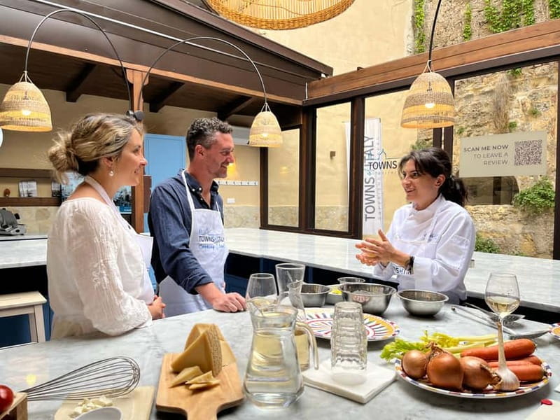 Palermo: Pasta and Gelato Making Class with Dinner and Wine - Making ravioli and tagliatelle by hand