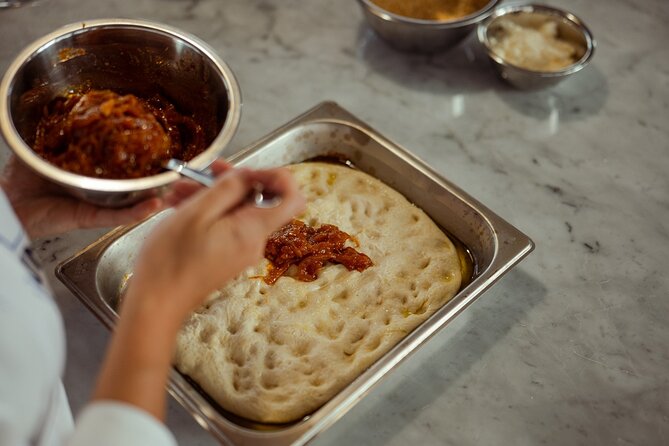 Palermo's Delight: Unleash the Secrets of Pizza and Gelato Making - What the teaching style is really like