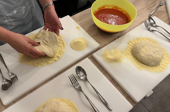 Palermo: Small Group Pizza Making Class with Wine and Soft Drinks - The social side works best for solo visitors and couples