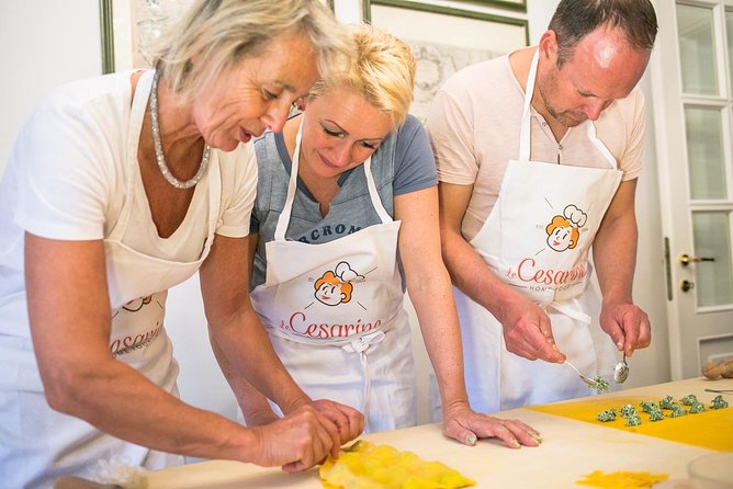 Pasta and Tiramisu class with Mamma in Spoleto - Spoleto timing and the meeting point