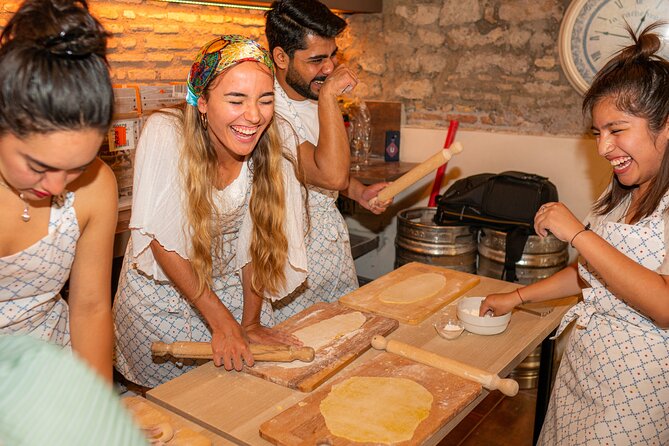 Pasta and Tiramisu Cooking Class Near the Colosseum - Drinks, music, and the shared meal