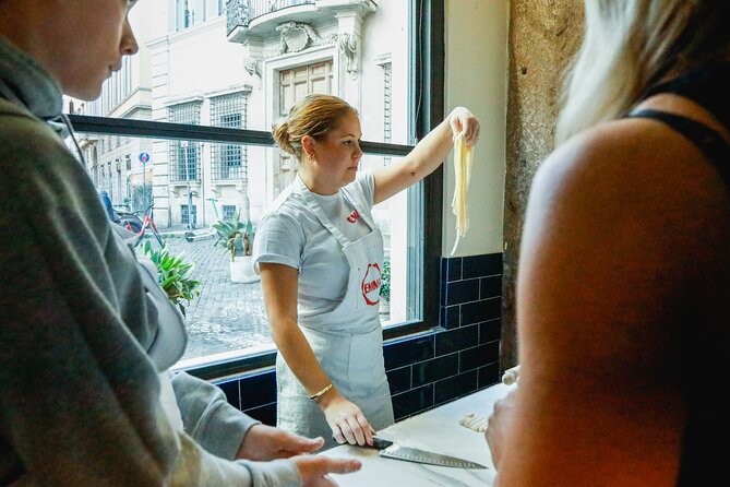 Pasta and Tiramisu Cooking Class with Prosecco in Rome - Hand-Made Fettuccine in a Roman Kitchen