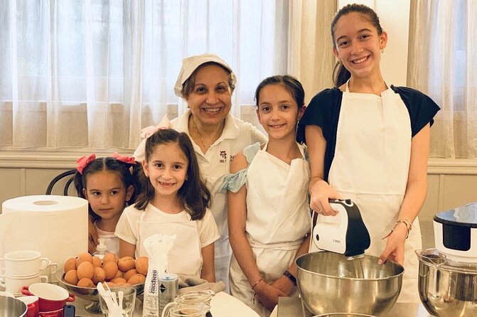 Pasta and Tiramisu Cooking Class with Wine in Venice - What the pasta session is really like
