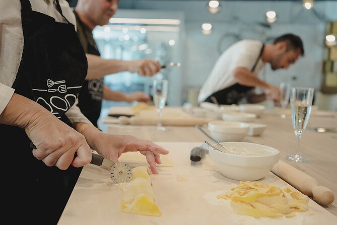 Pasta and Tiramisù Cooking Workshop in the Heart of Rome - Timing, location, and small details to know
