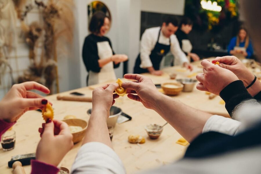 Pasta Class Florence | The art of pasta + Chianti wine tour - Starting with pasta on Via dellAgnolo