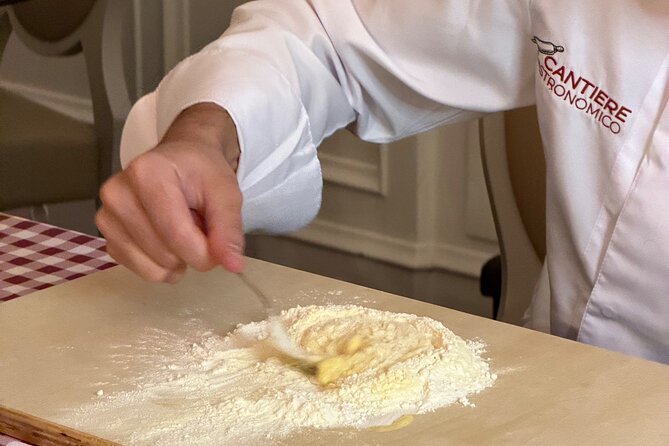 Pasta Cooking Class and Tiramisu in Rome - Who Will Get the Most From This Class
