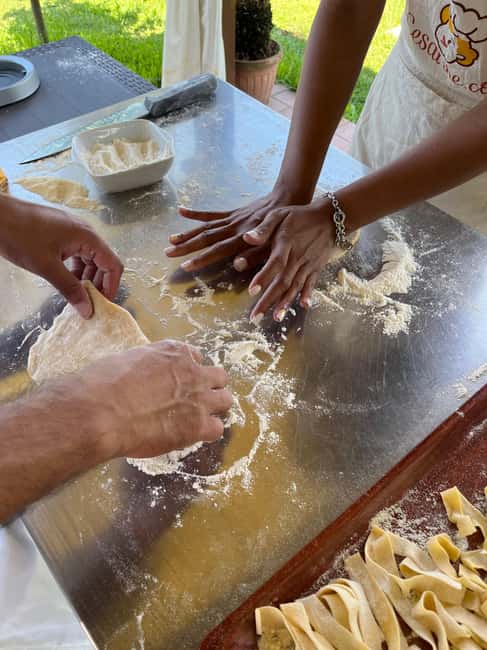 Pasta Cooking Class in a Garden near Pompeii - Key points to know before booking