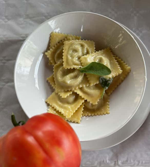 Pasta Cooking Class in a Garden near Pompeii - Who will enjoy this class most?