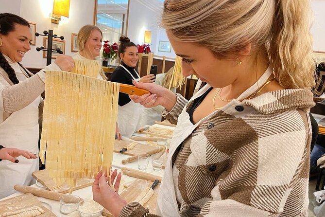 Pasta Cooking Class in Rome - Fettuccine Class in Piazza Navona - Why the Piazza Navona location matters