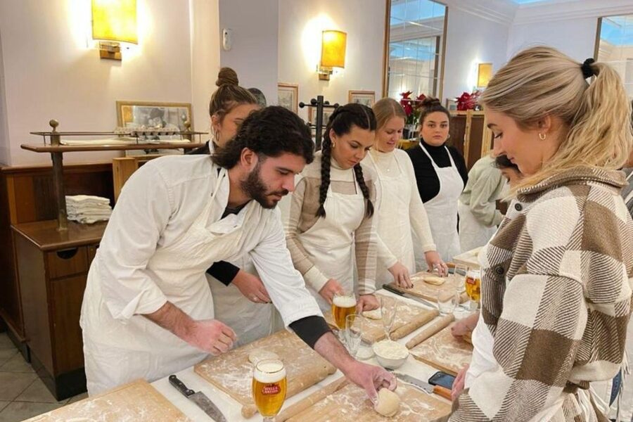 Pasta Cooking Class with Pesto Sauce Making in Rome Center - Should you book the fettuccine and pesto class?