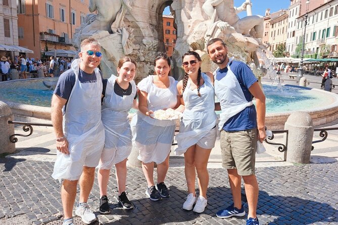 Pasta Cooking Class with Pesto Sauce Making in Rome City Center - The best part: eating your own pasta