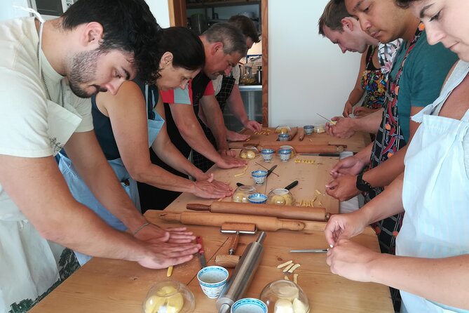 Pasta Cooking Lesson and Lunch on Garda Lake - Making pasta in a Tenno home