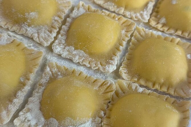 Pasta experience near San Pietro - Making Pasta by Hand Near St. Peter’s