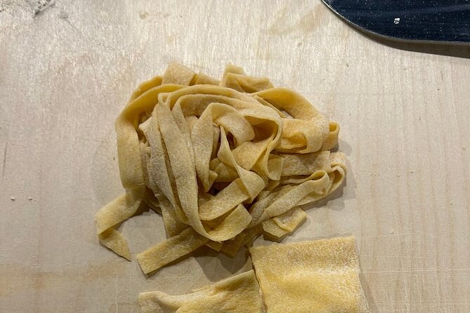 Pasta Fettuccine, Ravioli and Tiramisu Cooking Class in Florence - Why the 3:15 pm schedule works