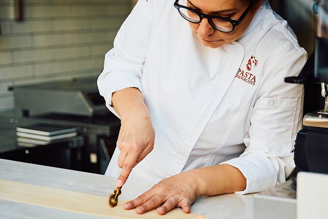 Pasta making with unlimited Prosecco in the heart of Richmond - Is $94.27 good value?