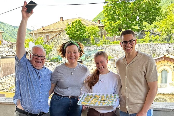 Pasta, Truffle and Wine: hands-on class in a medieval town - Key points at a glance