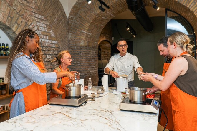 Pizza and Gelato Making Experience with Fine Italian Wine in Rome - A three-hour Roman meal you help create