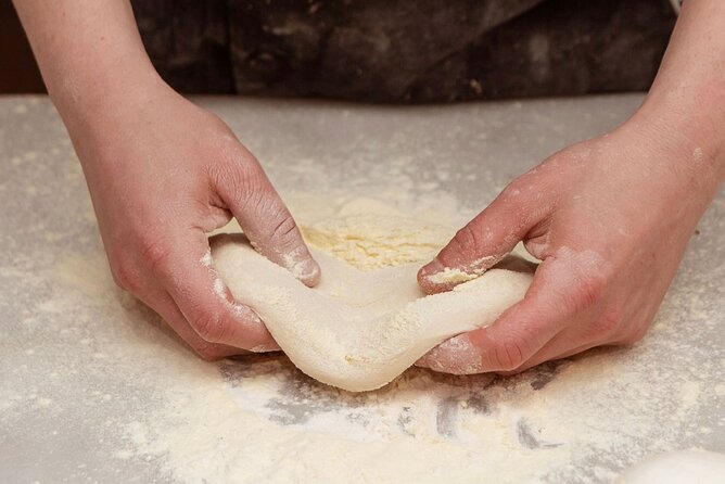 Pizza Making Private Class with Wine Tasting - Getting to Pizzagnolo on Via dell’Agnolo