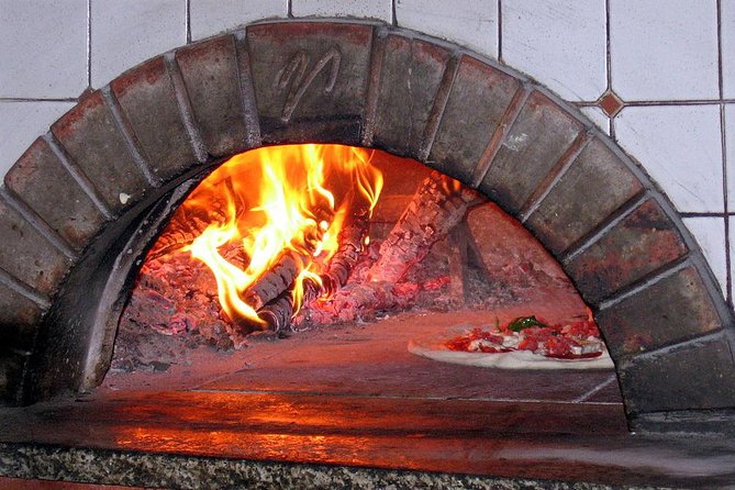 Pizza School, Learn the authentic art of making Pizza - Central Naples or a restaurant farther out