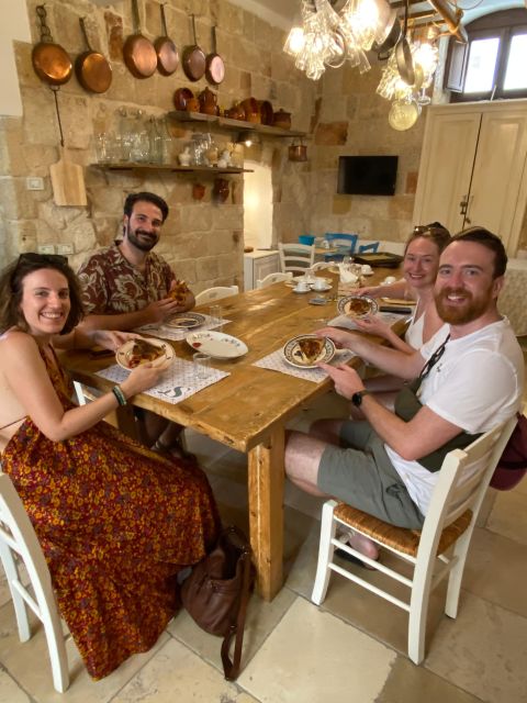 Polignano a Mare: Pasta Making Cooking Class with Drink - The opening aperitivo: taralli, vegetables, and wine