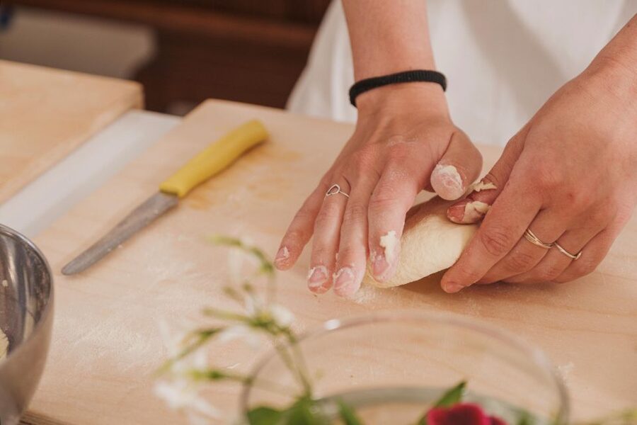 Polignano:Pasta Cooking Class with Dinner, Wine & Limoncello - Wine, dessert, and a final limoncello