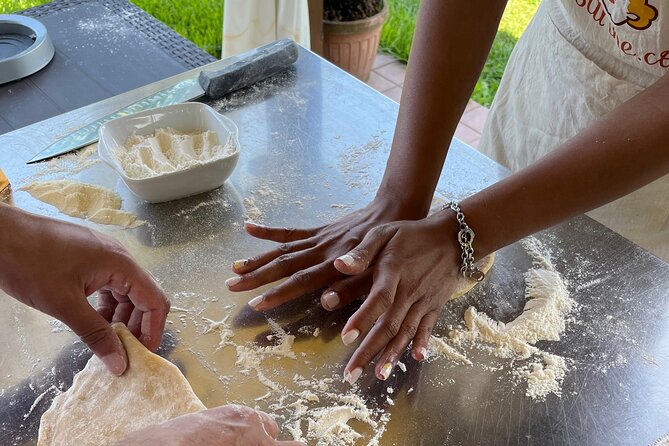 Pompeii: guided tour of the ruins and cooking class fresh pasta - Making pasta, not just eating it