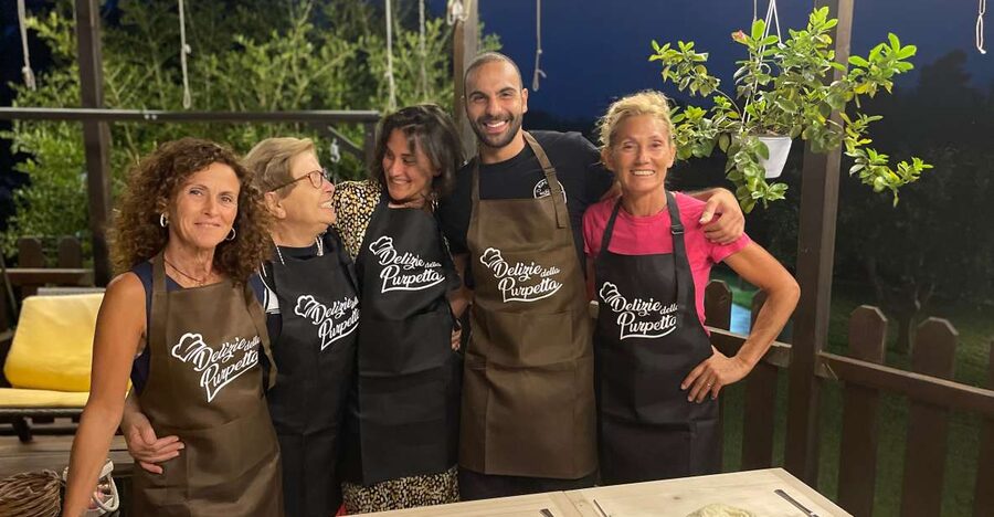 Private Cooking Class in Lecce (Corigliano): Handmade pasta - Poolside cooking and the veranda aperitif