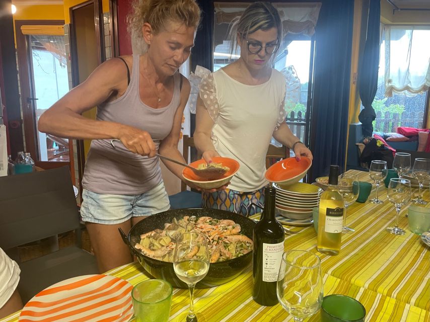 Private Cooking Class in Lecce (Corigliano): Handmade pasta - Dinner beside the central fireplace