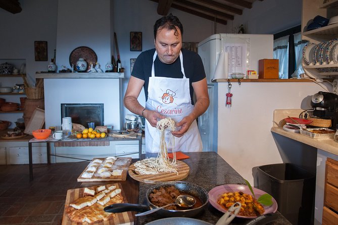 Private pasta-making class at a Cesarina's home with tasting in Arezzo - Francesco’s home adds a family touch
