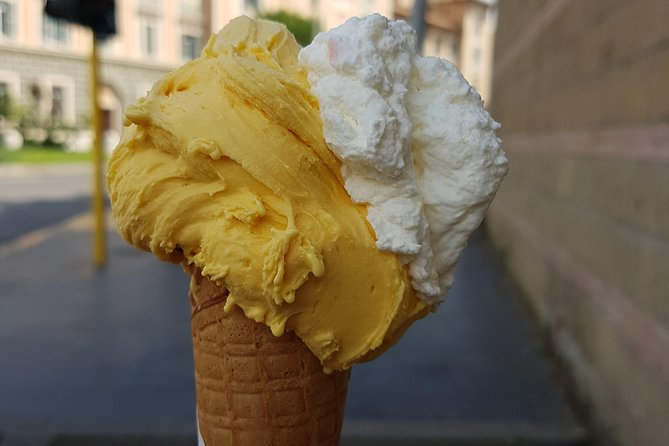 Private Pizza and Gelato Walking Tour in Rome - What the private format changes