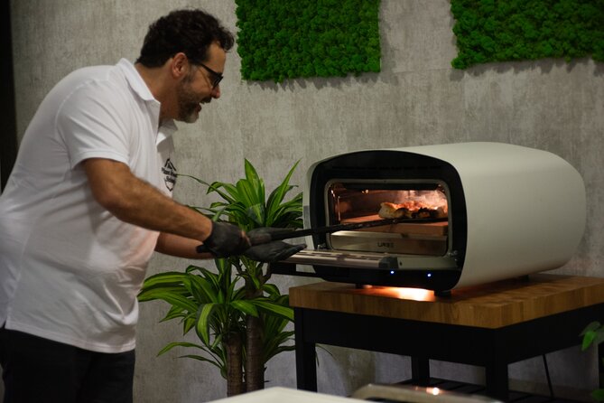 Private Pizza Making at your door by Maestro Giuseppe - How private is the private class?
