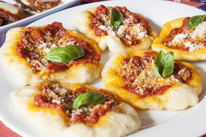 Private Pizza & Tiramisu Class at a Cesarina's home with tasting in Pisa - Key points to know before booking