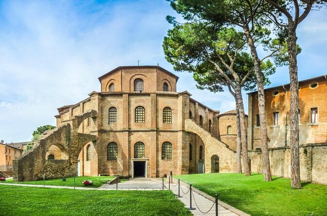Ravenna UNESCO Monuments with Pasta, Piadina and Gelato Tasting - Key points at a glance