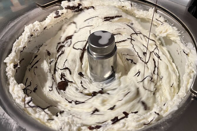 Rome Cooking Class: Gelato and Fettuccine Small Group Experience - A Roman lunch with flour on your hands