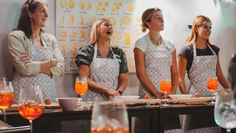 Rome Cooking Class: Make Pasta and 3 Spritz Cocktails - Kneading and cutting your own pasta