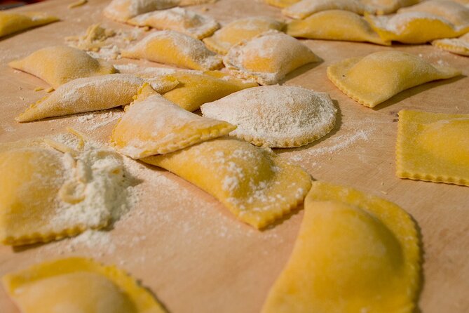 Rome Cooking Class: Make Pasta, Dine & Drink Wine With Local Chef - Homemade gelato to finish the evening