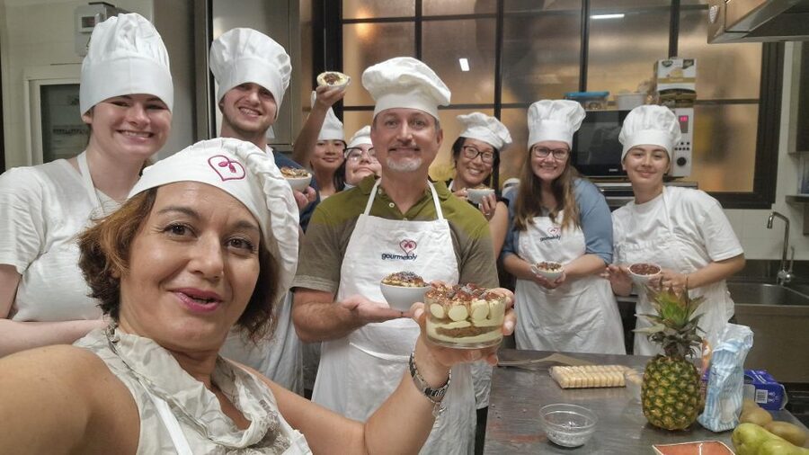 Rome cooking: Gelato & Tiramisu with savoiardi Baking class - Is the $80 price good value?