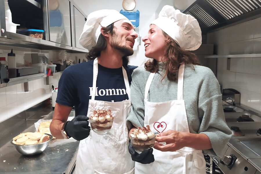 Rome cooking: Gelato & Tiramisu with savoiardi Baking class - Timing, meeting point, and what to bring