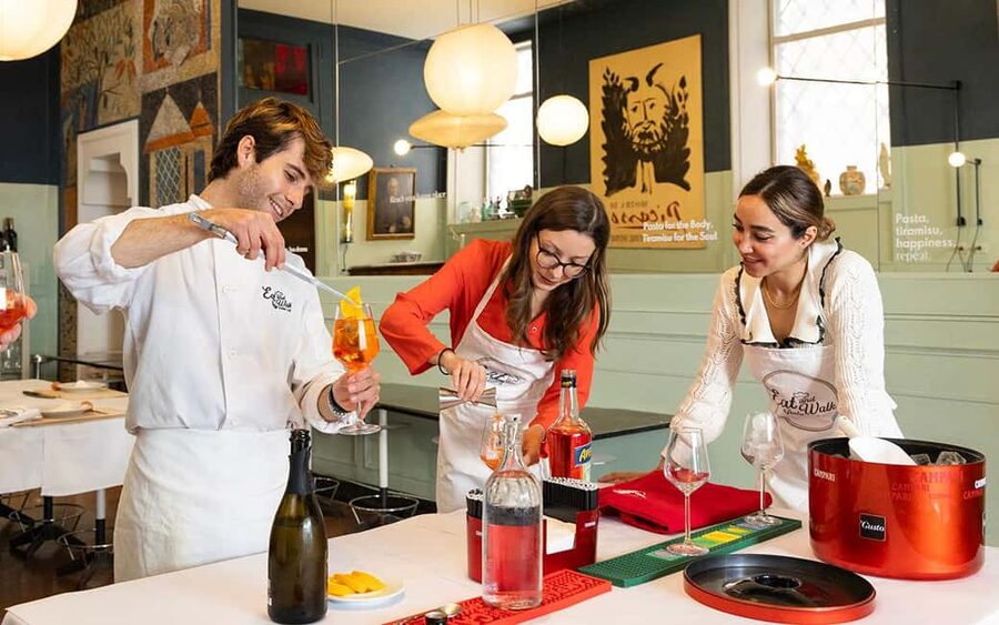 Rome: Enjoy Spritz and Pasta Making in Piazza Navona - A good choice for families, couples, and solo visitors