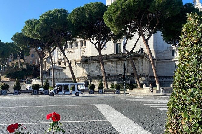 Rome Evening Golf Cart Tour w/ Pizza & Gelato Dinner Max 6 People - The Colosseum, Circus Maximus, and the Theater of Marcellus