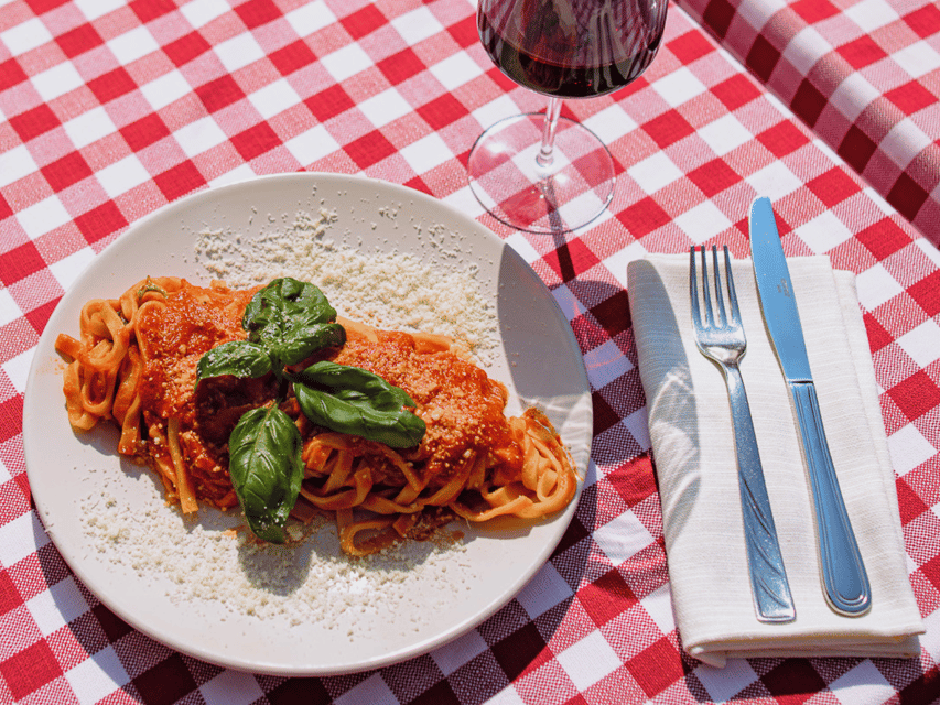 Rome: Fettuccine Pasta Cooking Class in Rome's City Center - From dough to fettuccine