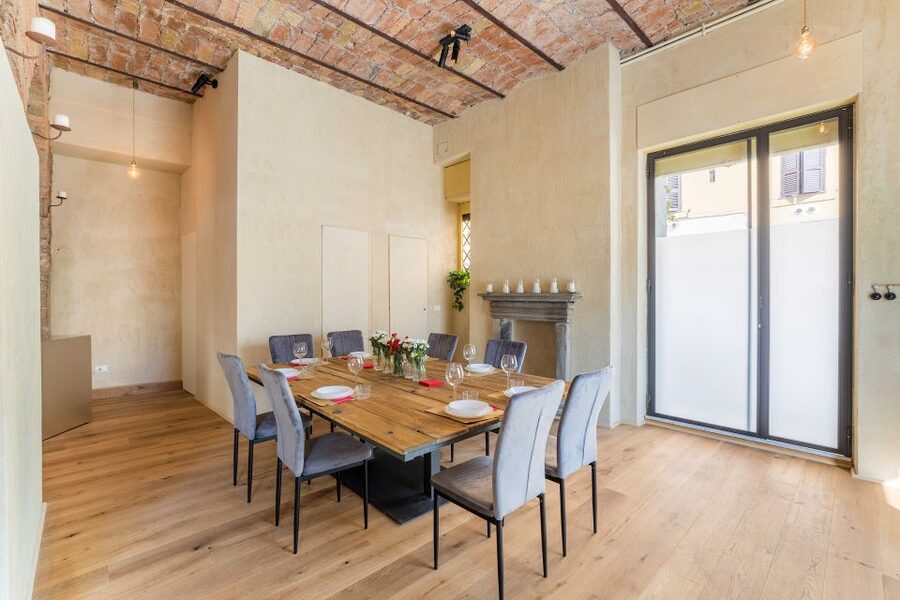 Rome: Five Shapes of Pasta Cooking Class in Ancient Tavern - The teaching style: lively and hands-on