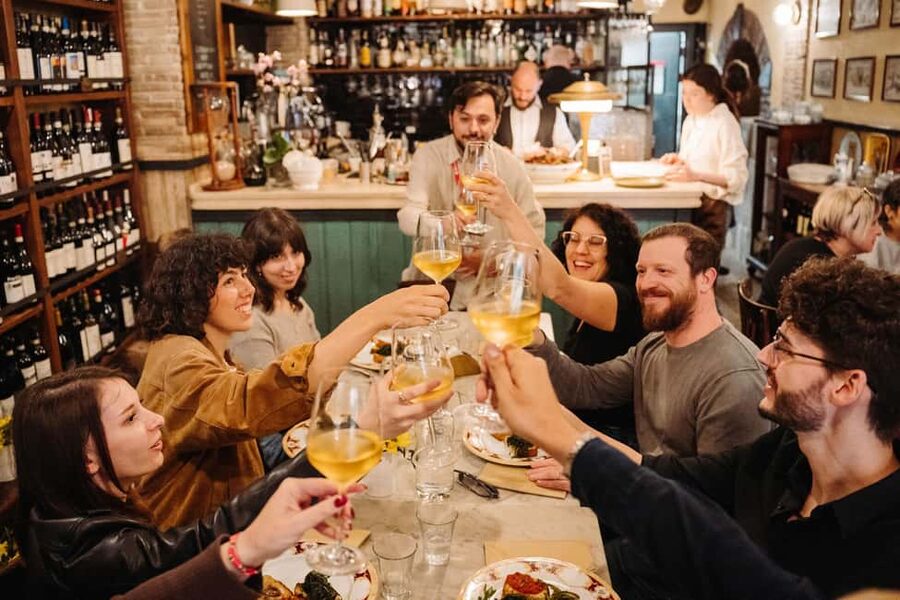 Rome Food Tour: Trastevere Aperitivo, Wine & Pasta Dinner - Why this Trastevere food walk works