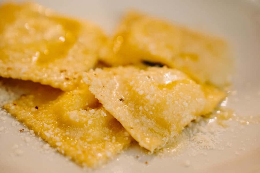 Rome: Fresh Pasta-Making Class with Wine and Gelato - Making pasta dough with an Italian chef