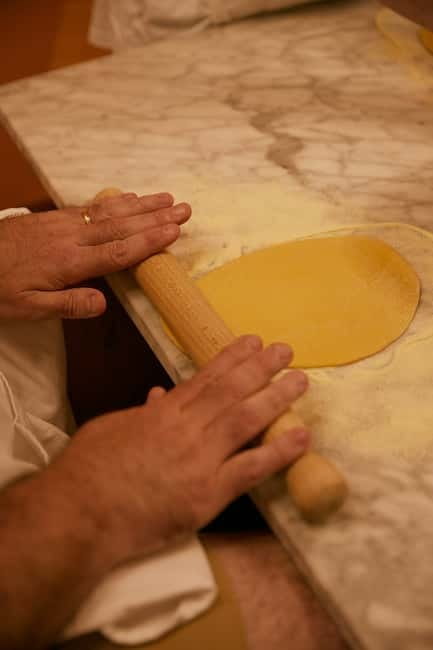 Rome: Hands-On Pasta and Gelato Class in the City Center - Gelato While the Dough Rests