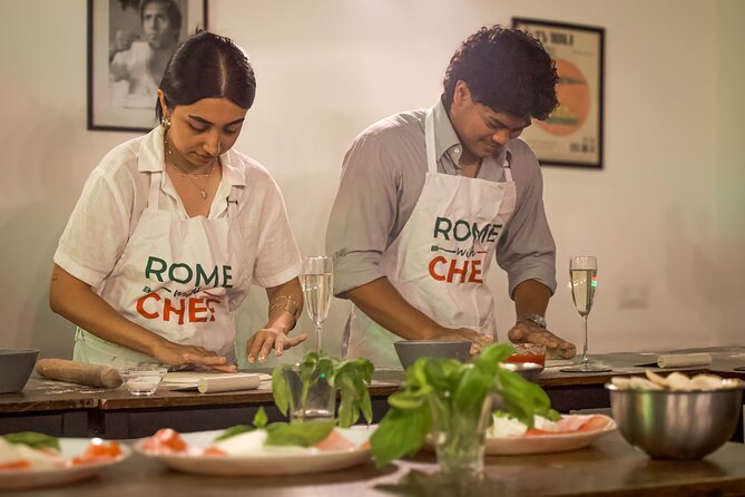 Rome: Hands-On Pizza Making Class with Spritz Mixology - Timing, meeting point, and practical details