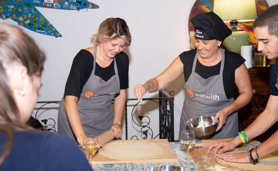 Rome: Pasta and Tiramisu Shared Cooking Class with Wine - Cooking in a Roman home above Gianicolo Hill