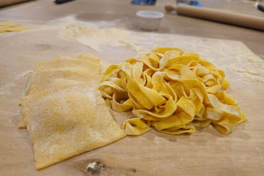 Rome: Pasta Fettuccine, Ravioli & Tiramisu Cooking Class - Who will enjoy this class most