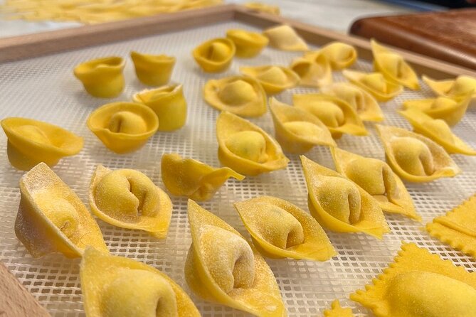 Rome Pasta Making Class with Italian Sauces and Wine Included - What the three-hour class is really like